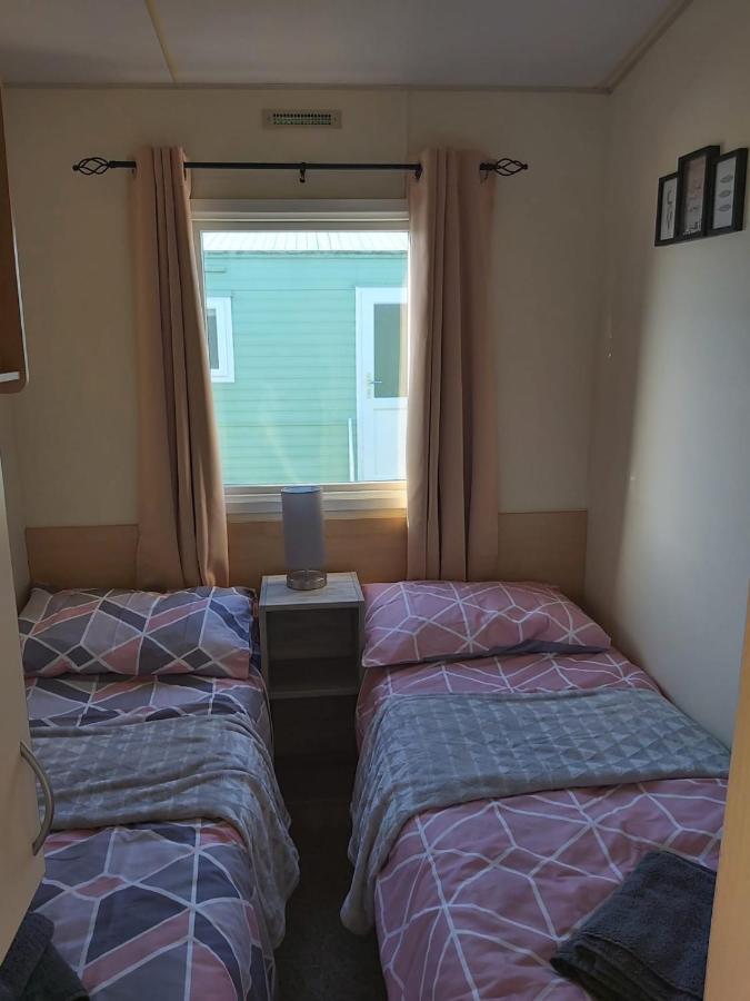 Masons By The Sea Heysham Static Caravan Sleeps 8 Pet Friendly ภายนอก รูปภาพ