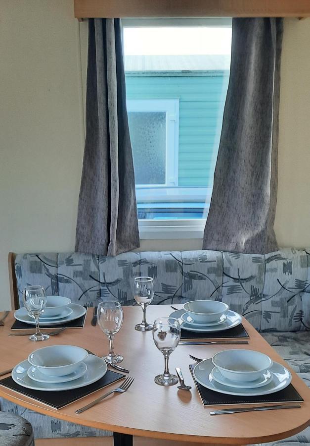 Masons By The Sea Heysham Static Caravan Sleeps 8 Pet Friendly ภายนอก รูปภาพ